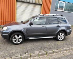 Mitsubishi Mitsubishi Outlander 2.4 Dakar Dakar Gebrauchtwagen