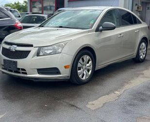 Chevrolet Chevrolet Cruze 4trg. LS +1,8 Benzin.Auto.klima. Gebrauchtwagen