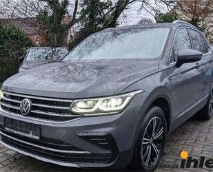 VW Volkswagen Tiguan Elegance 2,0 TDI DSG 4Motion AHK Gebrauchtwagen