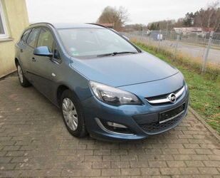 Opel Opel Astra J Sports Tourer Edition 1 Vorbesitzer Gebrauchtwagen