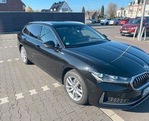 Skoda Skoda Superb 1.5 TSI mHEV DSG L&K Combi, AHK voll Gebrauchtwagen