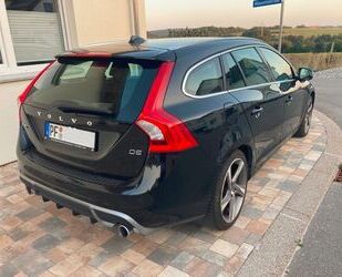 Volvo Volvo V60 D5 2.4 R-Design Gebrauchtwagen