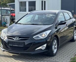 Hyundai Hyundai i40 1.7 CRDi CW Style 136PS Automatik Kame Gebrauchtwagen