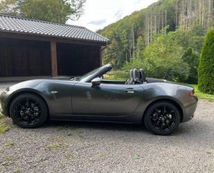 Mazda Mazda MX-5 2.0 SKYACTIV-G 184 Exclusive-Line Exclu Gebrauchtwagen