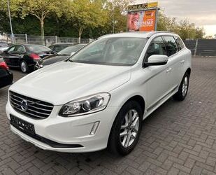 Volvo Volvo XC 60 XC60 Summum 2WD/Leder/Panorama Gebrauchtwagen