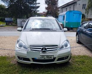 Mercedes-Benz Mercedes-Benz A 180 ELEGANCE BlueEFFICIENCY ELEGAN Gebrauchtwagen