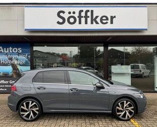 VW Volkswagen Golf VIII 1.5 eTSI Style DSG Navi IQ.L Gebrauchtwagen