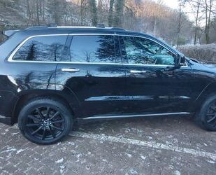 Jeep Jeep Grand Cherokee 3.0l V6 MultiJet 184kW Summit. Gebrauchtwagen