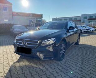 Mercedes-Benz Mercedes-Benz E 400 4MATIC T AMG Line Autom. AMG L Gebrauchtwagen