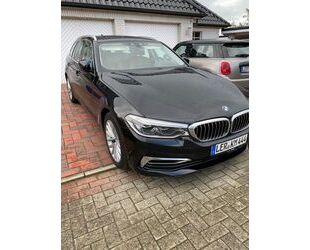 BMW BMW 530d xDrive Touring A - /Vollausstattung// Gebrauchtwagen