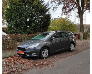 Ford Ford Focus 1,0 EcoBoost 92kW Business Turnier Bus. Gebrauchtwagen