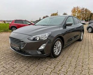 Ford Ford Focus Lim. Titanium | KeylessGo | Totwinkel. Gebrauchtwagen