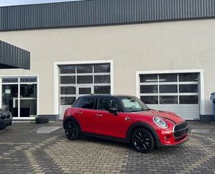 Mini MINI Mini COOPER 5-trg. LED Sport Sitze 17Zoll Gebrauchtwagen