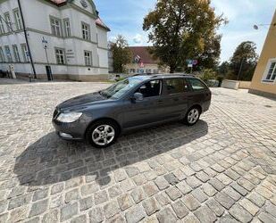 Skoda Skoda Octavia 1.8 TSI DSG Ambiente Top Zustand! Gebrauchtwagen