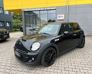 Mini MINI Mini Cooper S KLIMAA/SHZ/TEILEDER/EURO5* Gebrauchtwagen