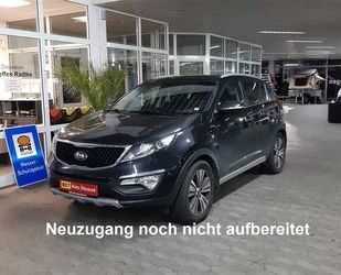 Kia Kia Sportage 2.0 Spirit 4WD XENON+AHK+SHZ Gebrauchtwagen