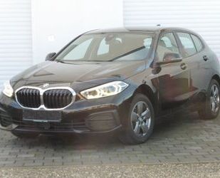 BMW BMW 118d Aut. Adaptiver.LED Navi Kamera SHZ 1-Hand Gebrauchtwagen