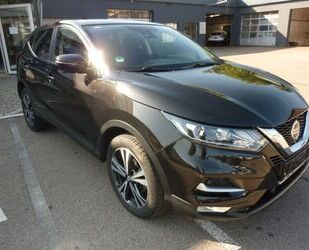 Nissan Nissan Qashqai 1,3 DIG-T N-Connecta, Winter Gebrauchtwagen