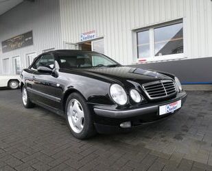 Mercedes-Benz Mercedes-Benz CLK 320 Cabriolet Elegance, 1. Hand, Gebrauchtwagen