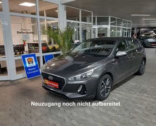 Hyundai Hyundai i30 1.4 T-GDI Trend Automatik AHK+SHZ+PDC Gebrauchtwagen