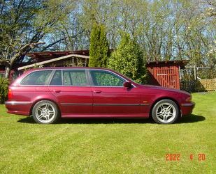 BMW BMW 528i Touring - Gebrauchtwagen