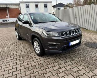 Jeep Jeep Compass 1.4 MultiAir 103kW Sport Sport Gebrauchtwagen