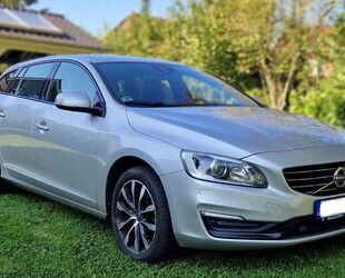 Volvo Volvo V60 D4 Geartronic Kinetic Navi | Xenon | ZR Gebrauchtwagen