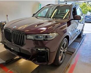 BMW BMW X7 xD 30 d M Sport Paket*INDIVIDUAL*LuftF*SkyL Gebrauchtwagen