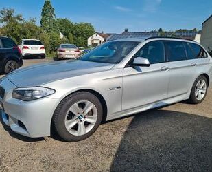 BMW BMW 530i Touring M-Paket*Navi*SHZ*Pano.*Stdh.*PDC Gebrauchtwagen