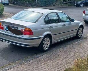 BMW BMW 323i - Gebrauchtwagen