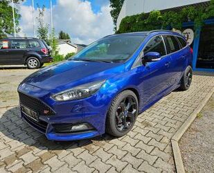 Ford Ford Focus Turnier ST Gebrauchtwagen