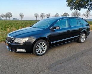 Skoda Skoda Superb Combi Elegance 1.Hand Gebrauchtwagen