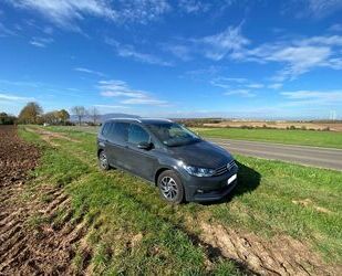 VW Volkswagen Touran 1.4 TSI DSG - Vollausstattung - Gebrauchtwagen