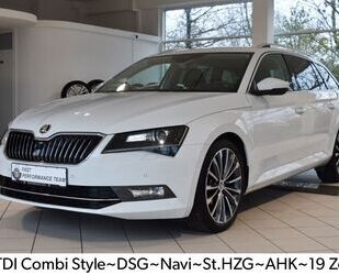 Skoda Skoda Superb 2.0 TDI Combi Style~DSG~Navi~St.HZG~A Gebrauchtwagen