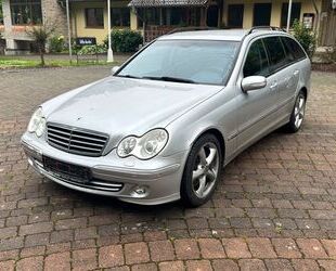 Mercedes-Benz Mercedes-Benz C 220 CDI T AVANTGARDE Avantgarde *S Gebrauchtwagen