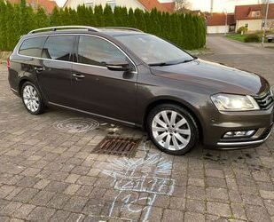 VW Volkswagen Passat Variant 2.0 TDI HighlineR-Line V Gebrauchtwagen