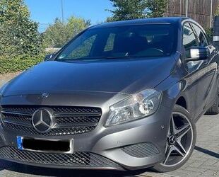 Mercedes-Benz Mercedes-Benz A 180, W176, Style,TÜV neu,Scheckhef Gebrauchtwagen