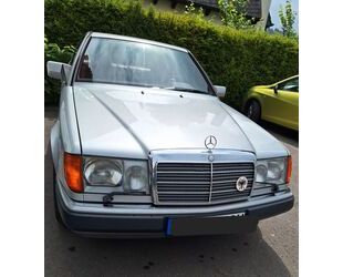 Mercedes-Benz Mercedes-Benz W124 300CE TÜV neu ohne Mängel Gebrauchtwagen