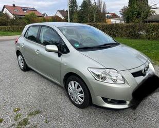 Toyota Toyota Auris 1.6 VVT-i Sol Sol TÜV 07/26 Gebrauchtwagen