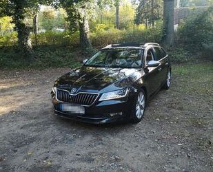 Skoda Skoda Superb 1.8 TSI DSG Style Combi Style Gebrauchtwagen