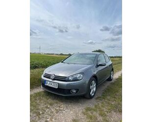 VW Volkswagen Golf 1.2 TSI 63 kW Sondermodell TEAM Gebrauchtwagen