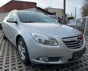 Opel Opel Insignia 2.0cdti Sports Tourer Edition*Navi*P Gebrauchtwagen