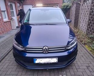 VW Volkswagen Touran 1.6 TDI SCR SOUND BMT SOUND Gebrauchtwagen