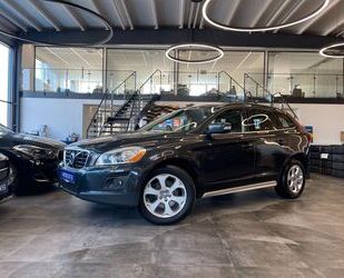 Volvo Volvo XC60 Momentum AWD *BI-XENON*PANO*NAVI*PDC*AH Gebrauchtwagen