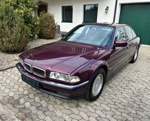 BMW BMW 750iA - Individual Amethyst Violett Gebrauchtwagen