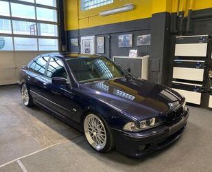 BMW BMW 540i e39 4.4L V8 286PS Schalter M-Paket Gebrauchtwagen