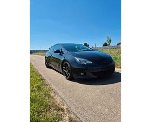 Opel Opel Astra GTC 1.6 SIDI Turbo ecoFLEX Active S/S . Gebrauchtwagen