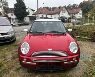 Mini MINI Mini Cooper 1.6*Klima*Tempomat* Gebrauchtwagen