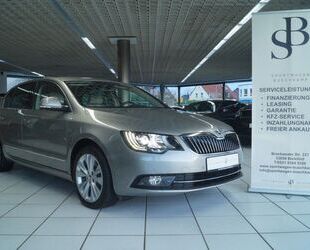 Skoda Skoda Superb Elegance 3.6LV6 4X4/BIXENON/PDC/1.HND Gebrauchtwagen