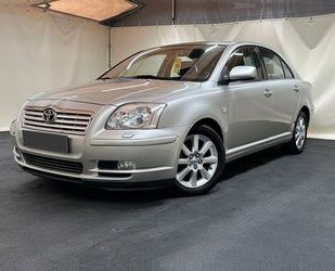 Toyota Toyota Avensis 1.8 Executive Liftback Gebrauchtwagen